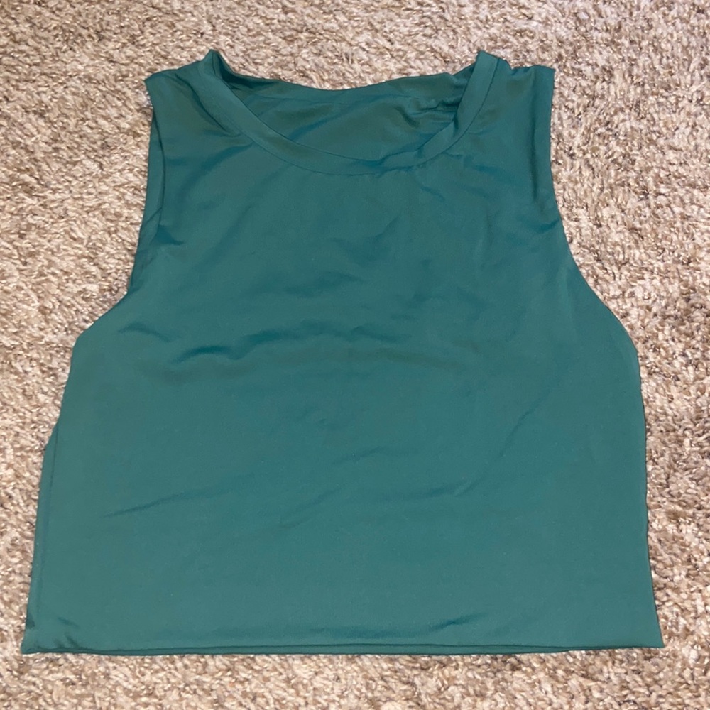 NEVER WORN vitality crop tank top